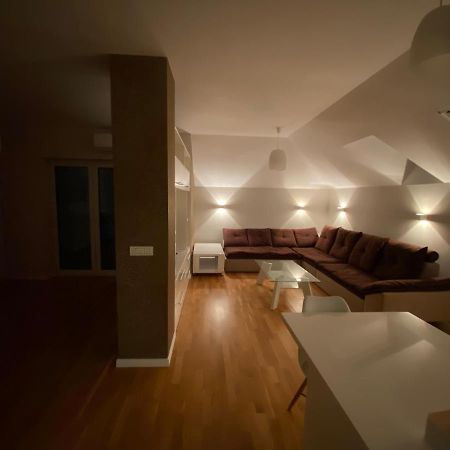 Gaga Residence 3 티미쇼아라 외부 사진