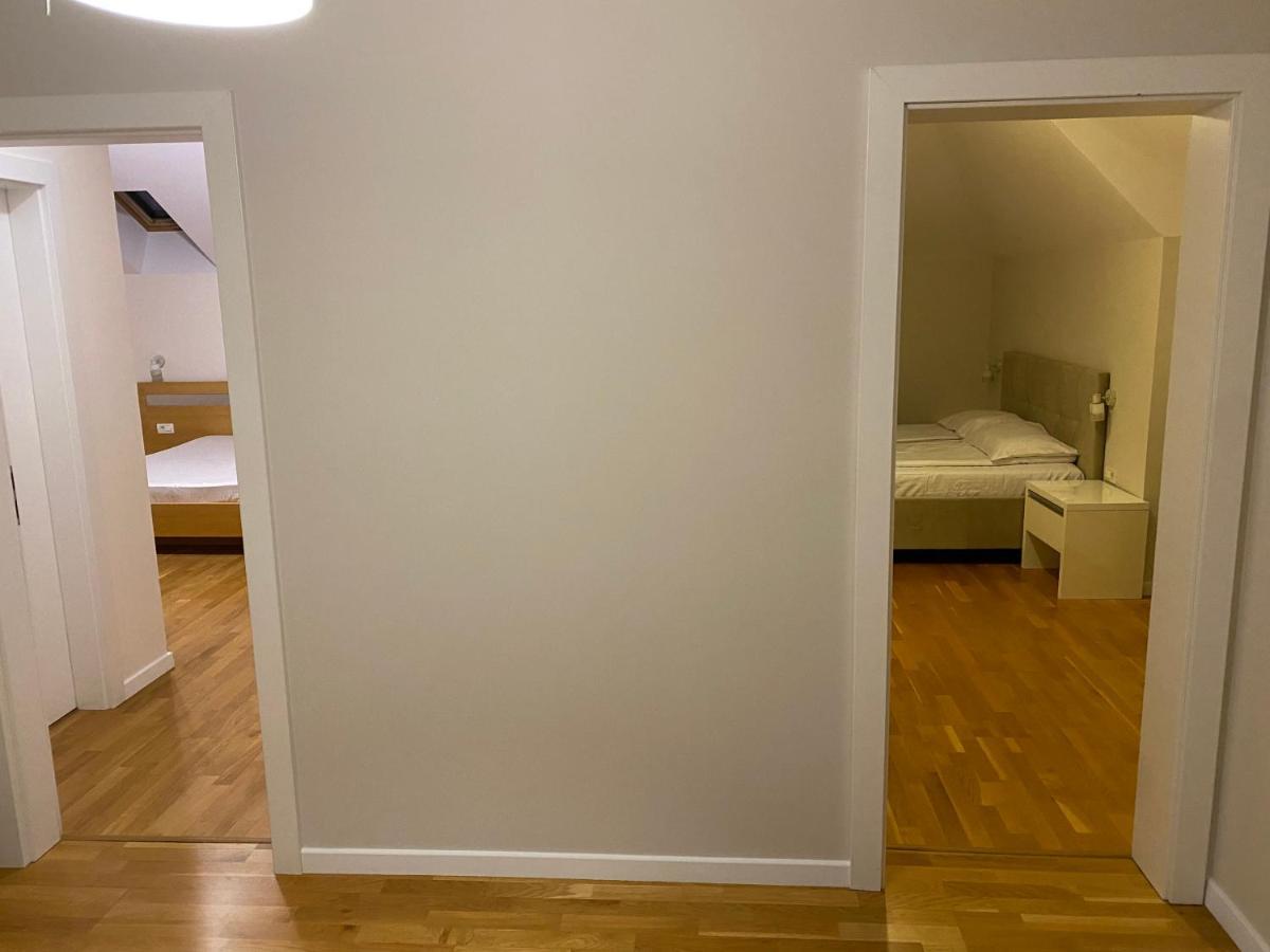 Gaga Residence 3 티미쇼아라 외부 사진