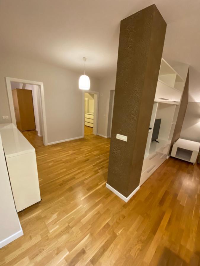 Gaga Residence 3 티미쇼아라 외부 사진